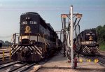 SOU 2585 & 5090 at the fuel racks at Glenwood Yard